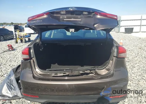 2017 Kia Forte Lx из США, поврежденный, VIN 3KPFK4A77HE038450